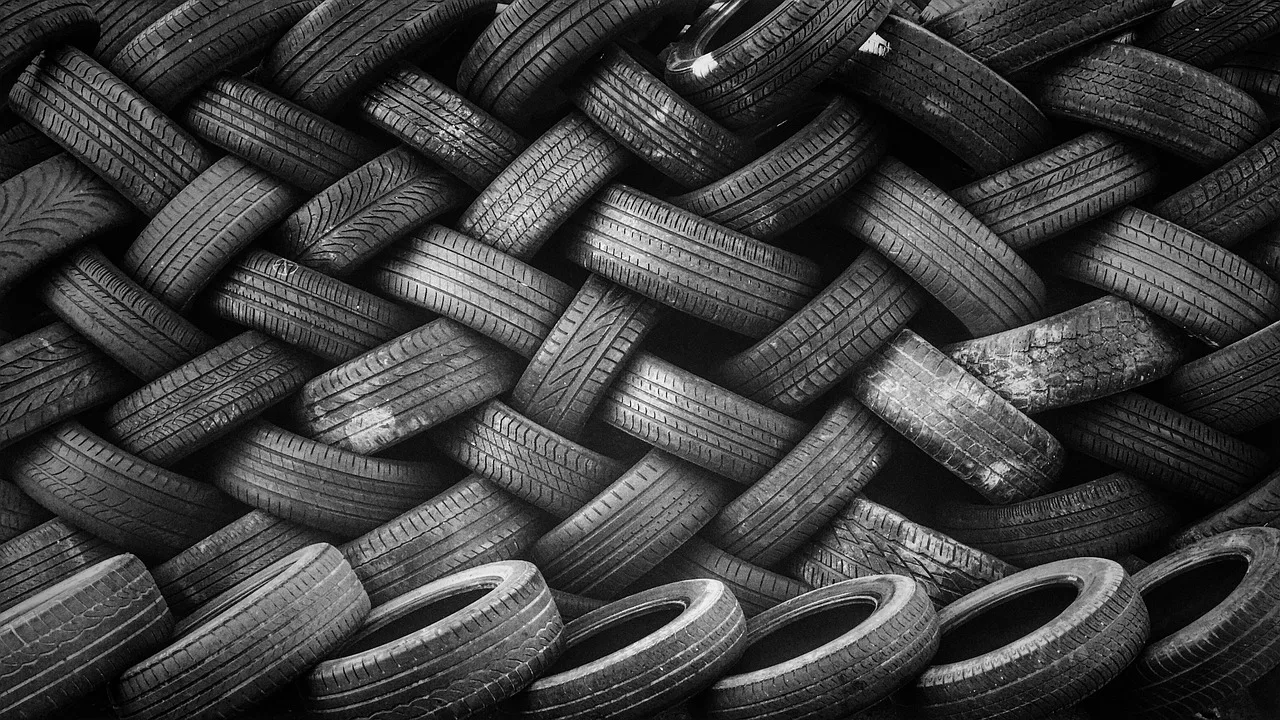 pile, tires, free wallpaper, rubber, stacked, wallpaper 4k, windows wallpaper, desktop backgrounds, used, used tires, full hd wallpaper, free background, hd wallpaper, 4k wallpaper, recycle, junk yard, laptop wallpaper, junk shop, beautiful wallpaper, cool backgrounds, wallpaper hd, mac wallpaper, recycling, background, 4k wallpaper 1920x1080, texture, black. How much a dumpster rental business costs to open, and who lends for it