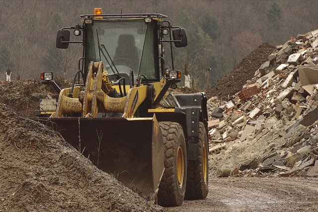 tractor, engine, construction, wheel loader, building rubble, construction machine, landfill, recycling, disposal, landfill, landfill, landfill, landfill, landfill. Dumpster rental scheduling that keeps jobs on time